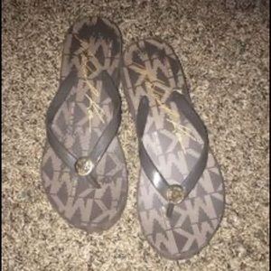 MK slippers